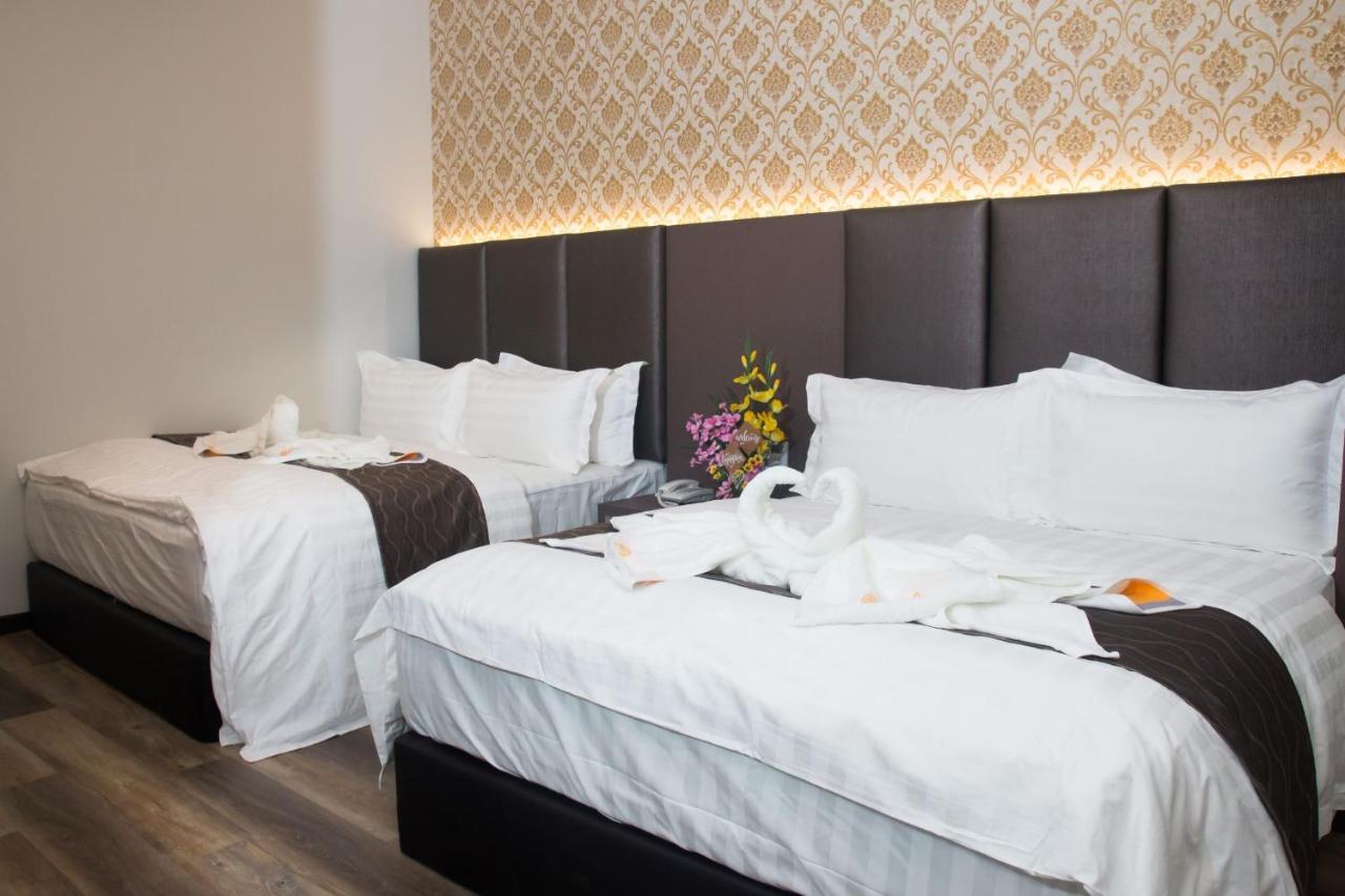 Spring Season Hotel Муар Екстер'єр фото