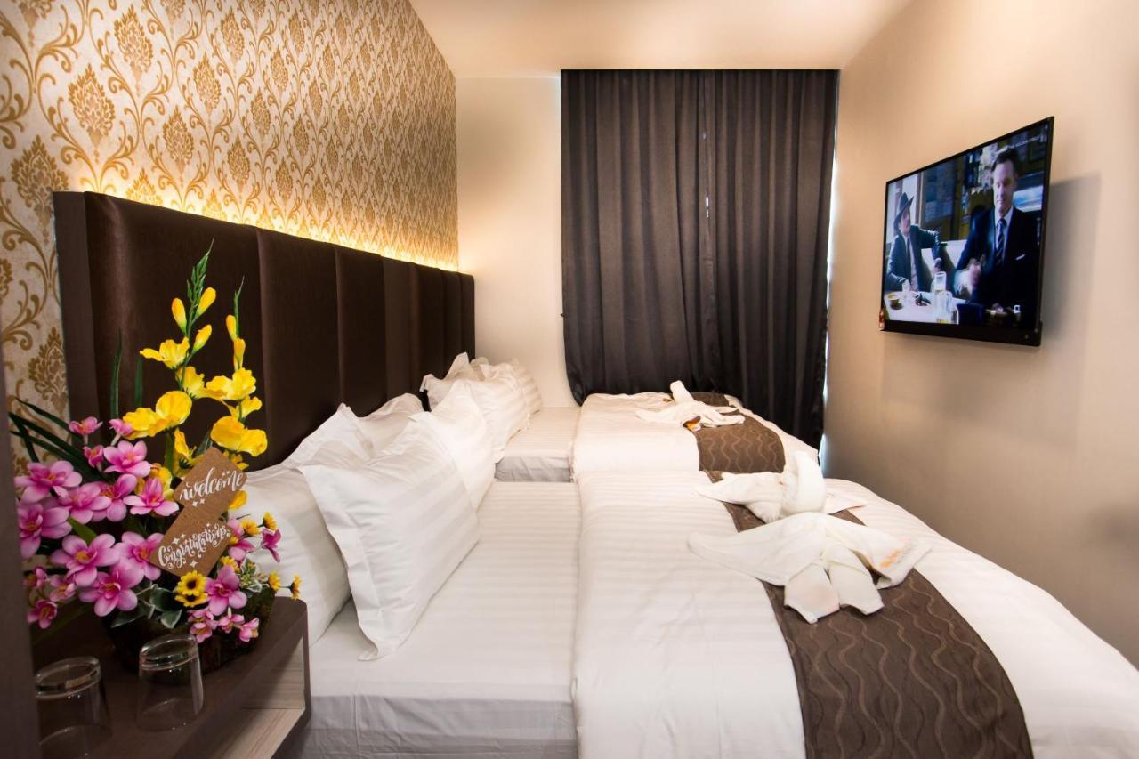 Spring Season Hotel Муар Екстер'єр фото