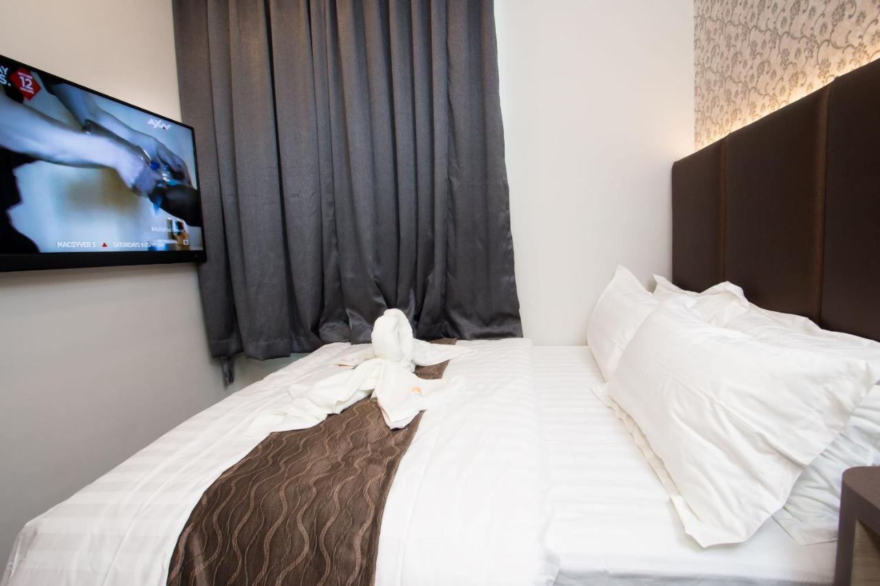 Spring Season Hotel Муар Екстер'єр фото